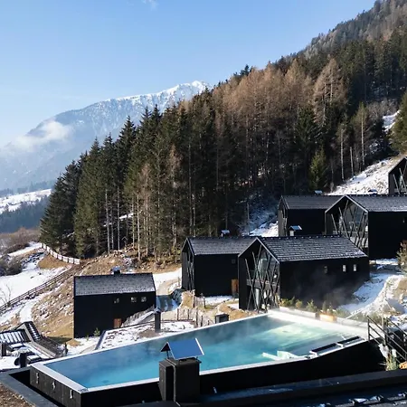 Amus Dolomites - Luxury South Tyrol Villa *